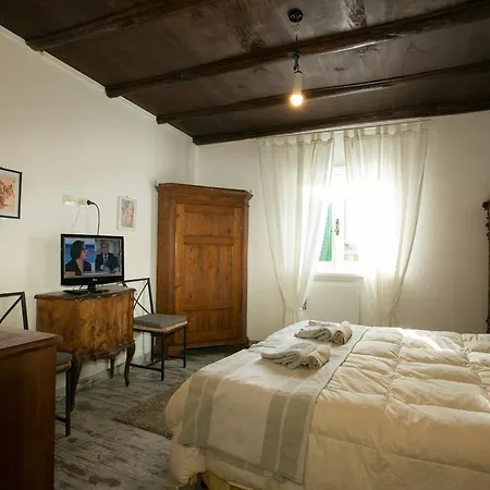 La Casa Del Papa *